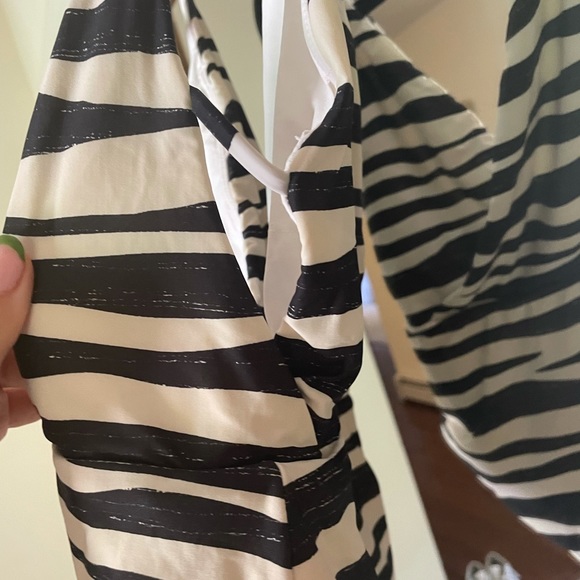 Zebra one piece - Picture 6 of 6